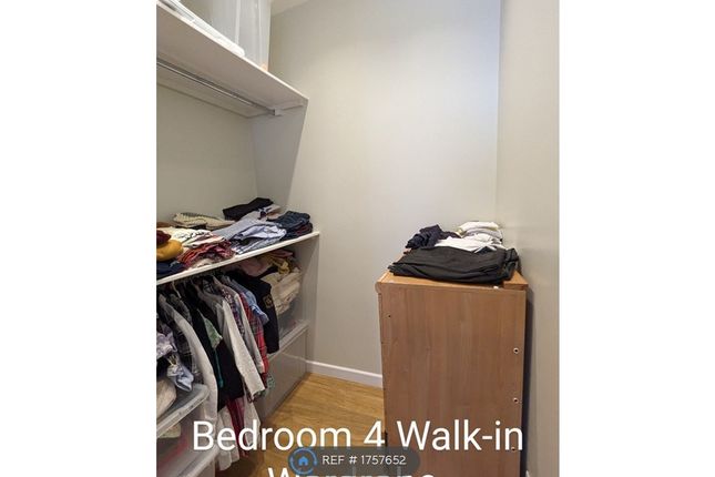 Bedroom 4 Walk-In Wardrobe
