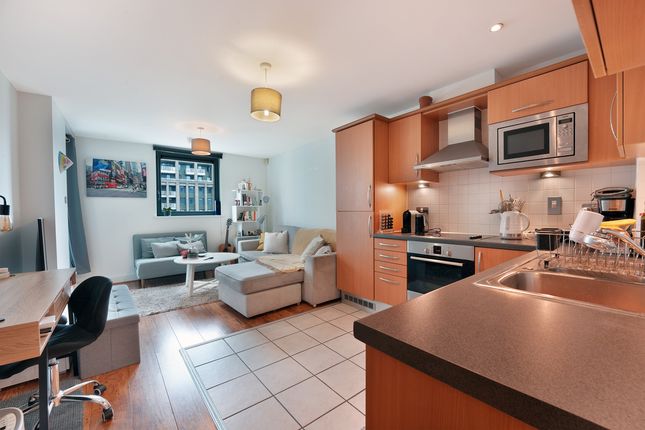 1-bed flat on Flat Flat 23, 17, Hardwicks Square, London, £350,000