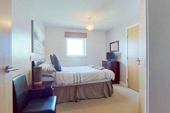 Flat to rent in Davidson Close, Hythe, Southampton