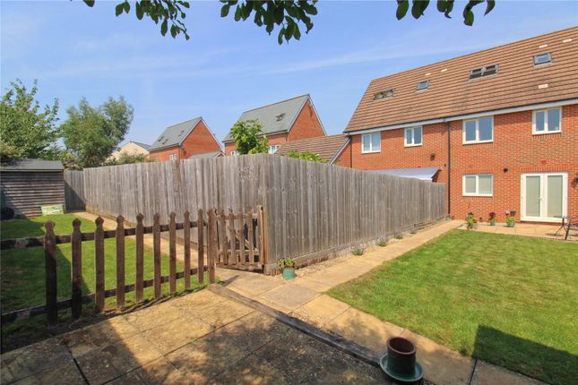 22, Toucan Street,, Wiltshire photo 2