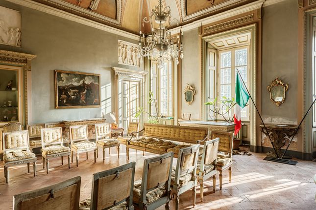 Villa for sale in Lombardia, Milano, Corbetta