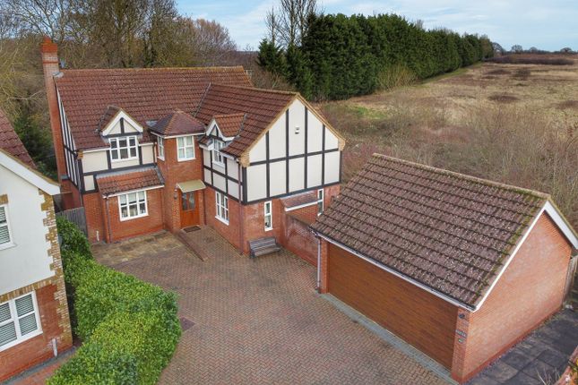 Thumbnail Detached house for sale in Trafalgar Drive, Flitwick