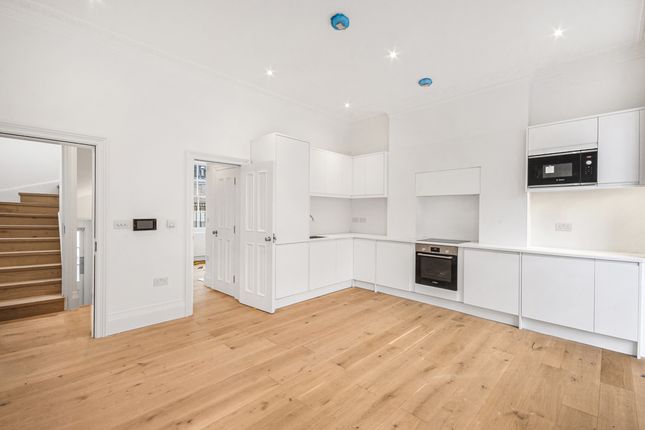 Thumbnail Flat to rent in 203 Gloucester Place, London