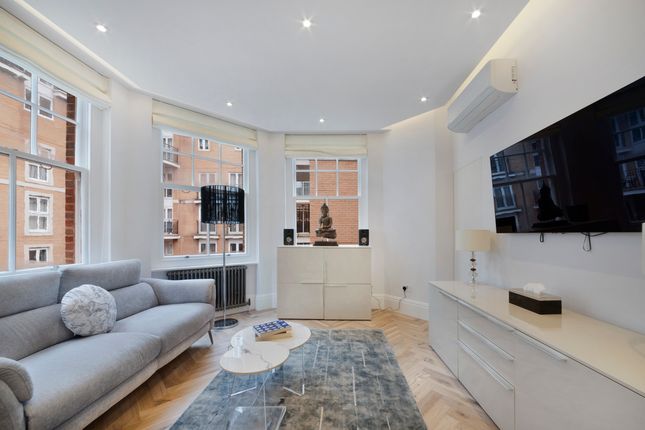 Flat to rent in Westminster Palace Gardens, Artillery Row, London