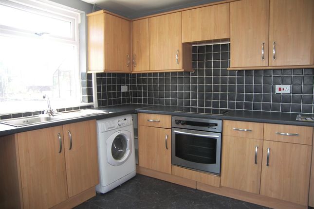 47, Geifr Road, Port Talbot photo 4