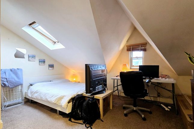 45b, Moffat Road, London photo 4