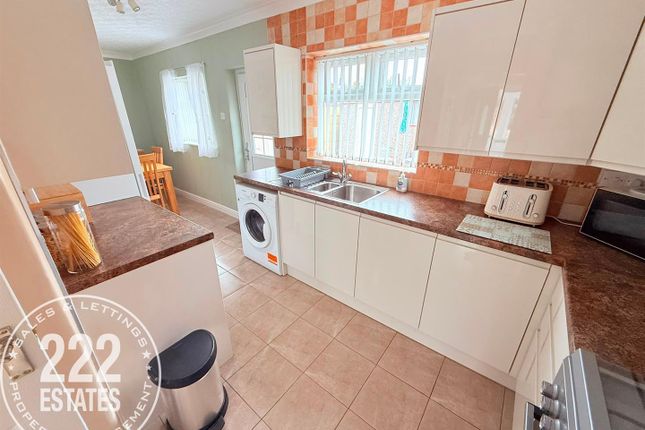 1, Buttermere Avenue, Warrington photo 3