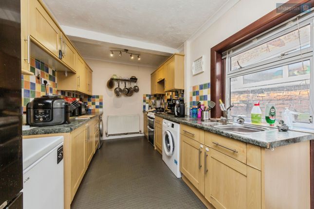 35, Spring Gardens, Cheshire photo 4