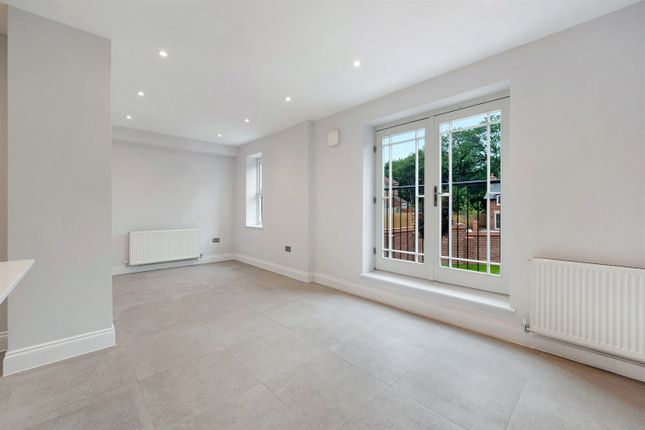 Open Plan Living/Dining Room