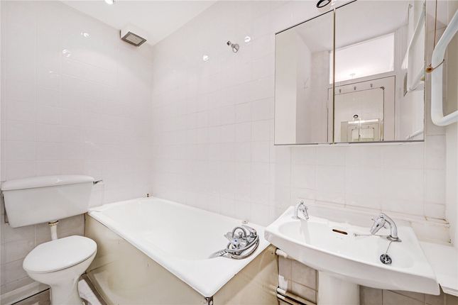 Flat for sale in Park Court, 115A Clarendon Road, Notting Hill, London