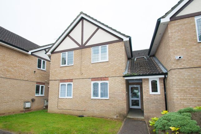 Thumbnail Flat to rent in Rockall Court, Slough