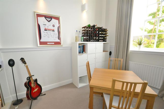 Flat to rent in Downings House, Southey Road, Wimbledon