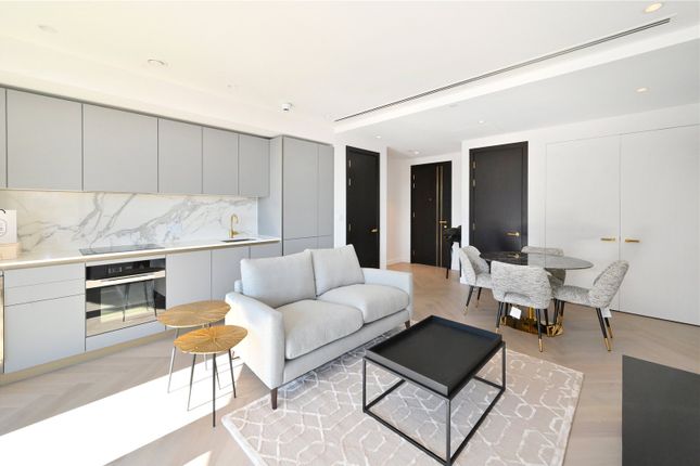 Flat to rent in Triptych Place, London