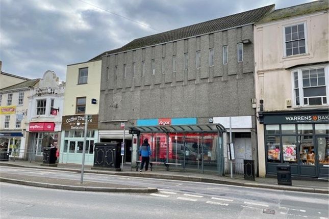Retail premises to let in 10-11 Victoria Square, Truro, Cornwall