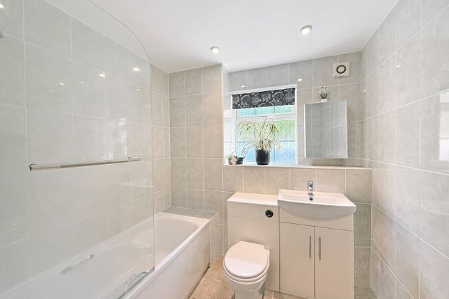 41, Offord Close, Ipswich photo 4