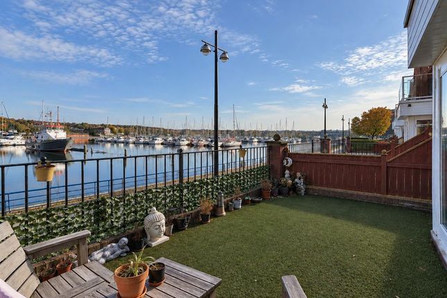 Commissioners Wharf, North Shields photo 2