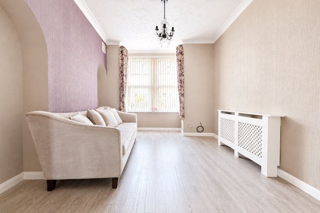 87, Brookdale Road, London photo 2