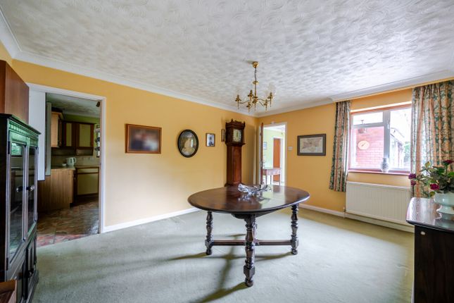 Stacey, Brighton Road, Lymington photo 4