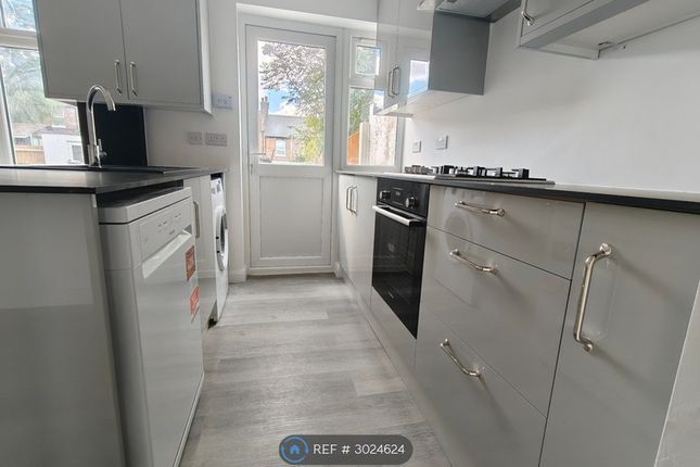 Whitby Road, Harrow photo 4