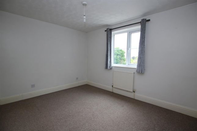 Terraced house to rent in Broadview, Broadclyst, Exeter