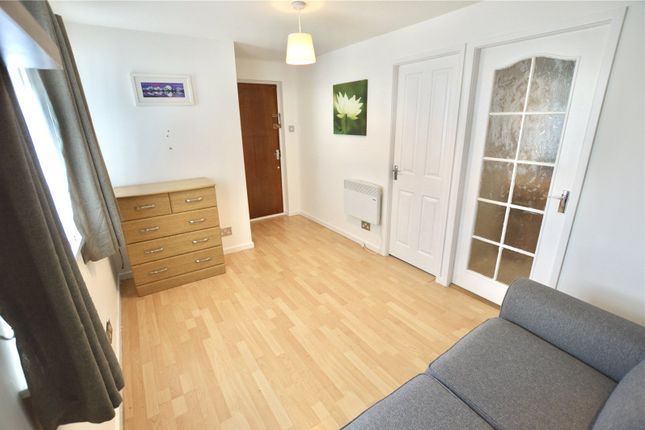 12, Oakworth Drive, Sheffield photo 3