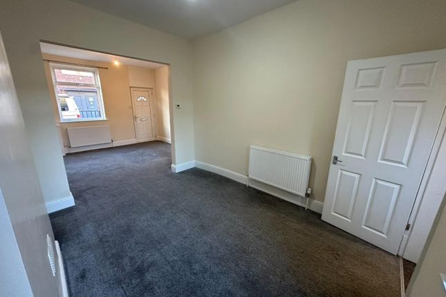 47, Lower Oxford Street, Castleford photo 3