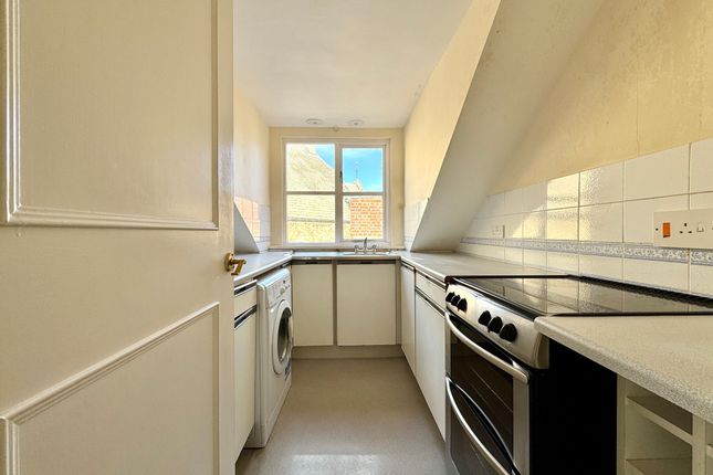 Flat 4, Oxford House, Faringdon photo 3