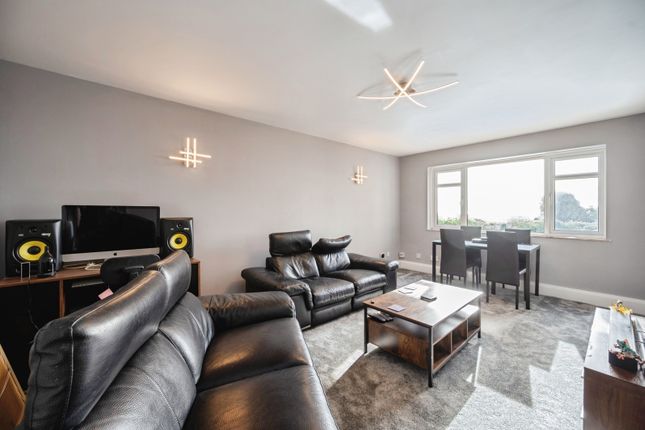 Flat 23,, Ward Court, Hampshire photo 2