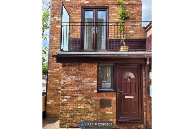 Thumbnail Semi-detached house to rent in Malthouse Square, Princes Risborough