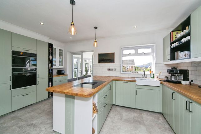 Almar, 164, Queens Road, Conwy photo 3