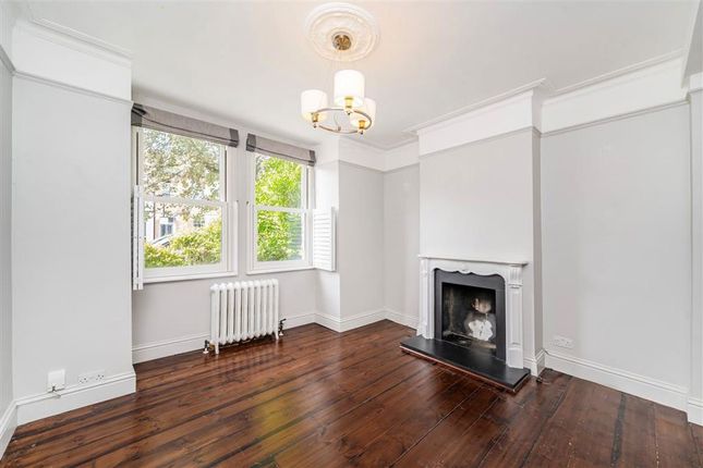 146, Wyndcliff Road, London photo 4