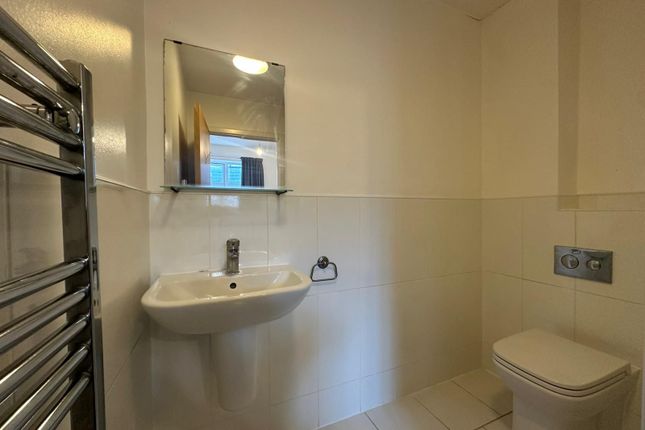 *AD ONLY* Flat C12, Clyde Court, Leicester photo 4