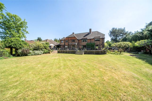 Herons Court,, Carrick Lane, Hampshire photo 3