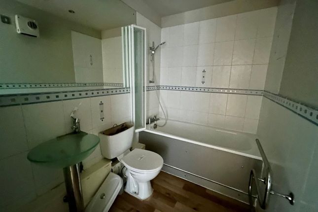 72 Crusader House, Thurland Street, NOTTINGHAM photo 3