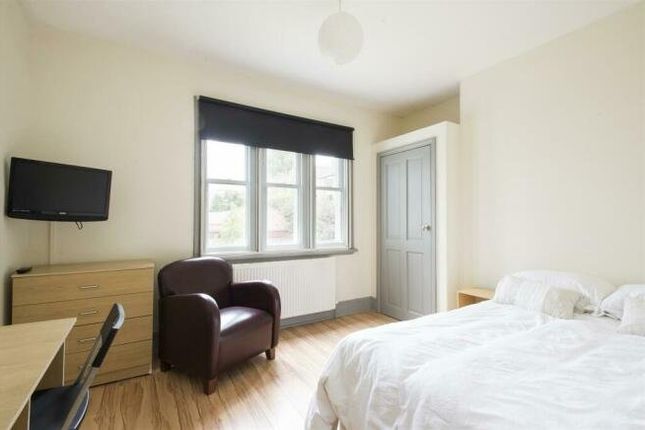 12, Forest Road East, Nottinghamshire photo 4