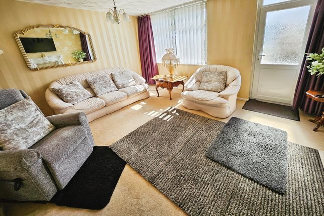 68, Hare Croft, Liverpool photo 4