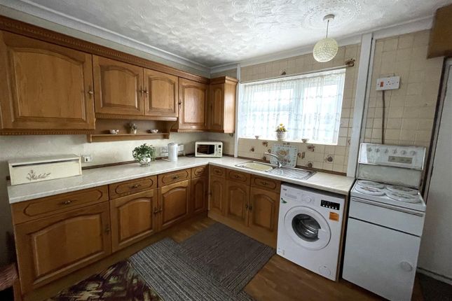 Semi-detached house for sale in Rhosnewydd, Tumble, Llanelli