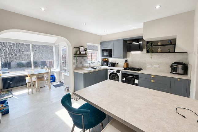 36, Windermere Road, Patchway photo 4