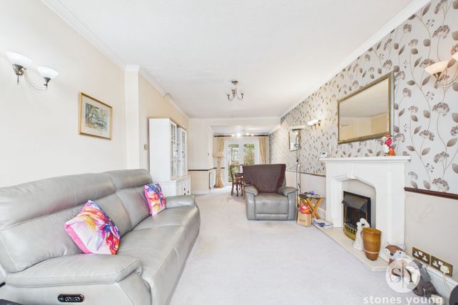 169 Shorrock Lane, Blackburn photo 2