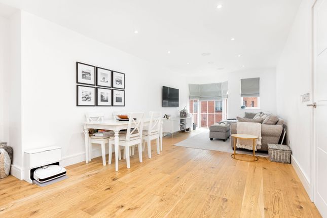 Drey House,Flat 10, Gernon Road, Letchworth Garden City photo 2