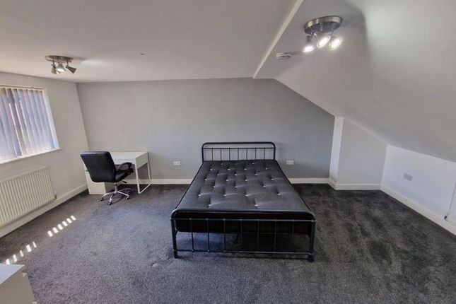 Ringwood Crescent, Nottingham photo 5