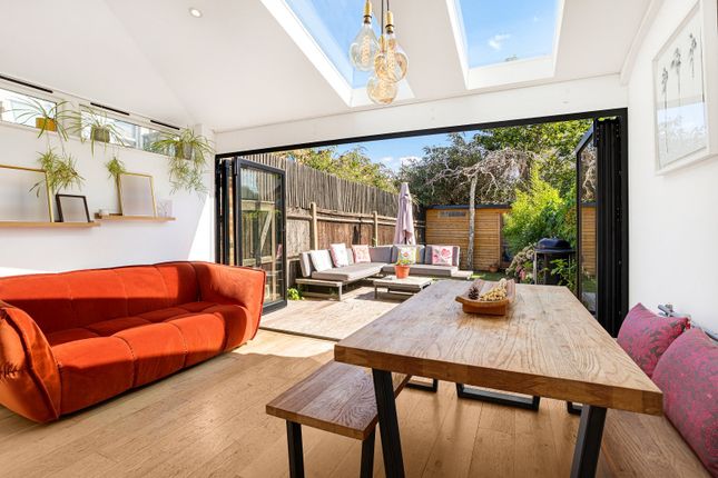 13, Evelyn Road, Chiswick photo 4