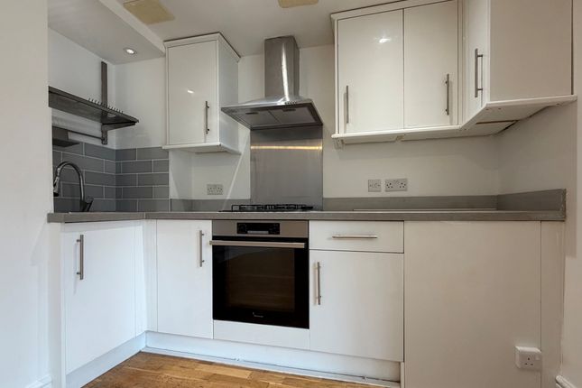 Flat 3, Worthing photo 3