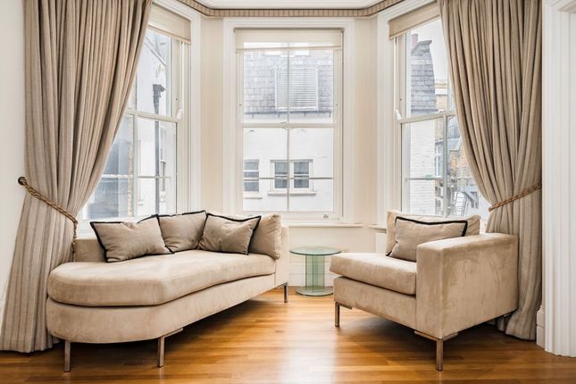 Flat 7, 14, Albemarle Street, London photo 4