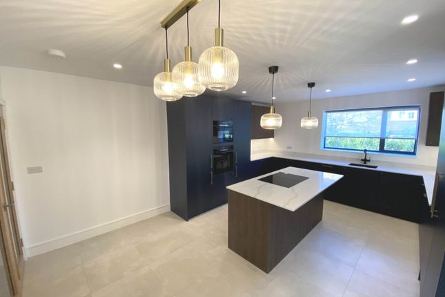 105, Mount Pleasant Lane, St Albans photo 4
