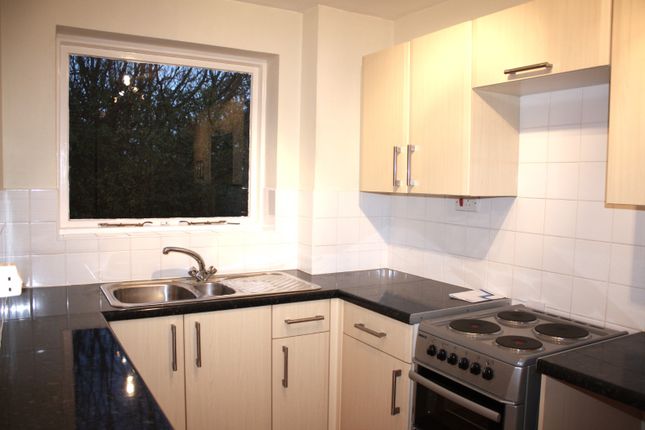 43, Valley Green, Hemel Hempstead photo 2