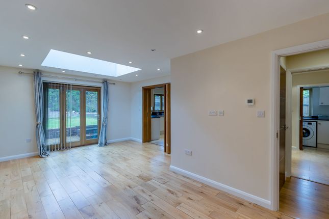 Birchwood House, 29a Wyatts Road, Chorleywood photo 4
