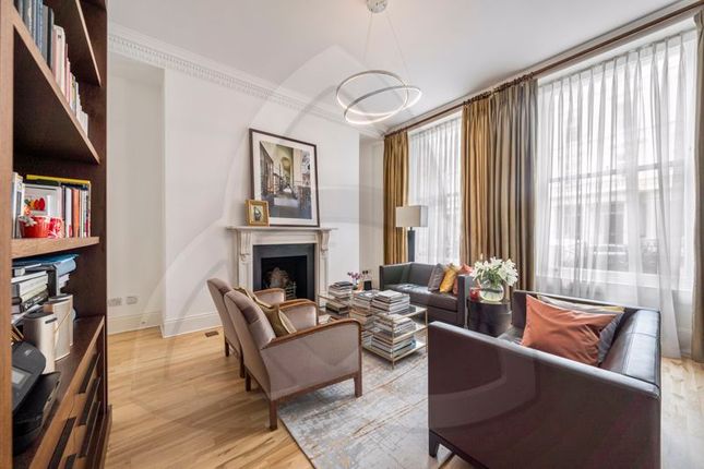 Flat for sale in Charlesworth House, Stanhope Gardens, South Kensington