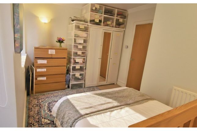 6, Grange Yard, London photo 4