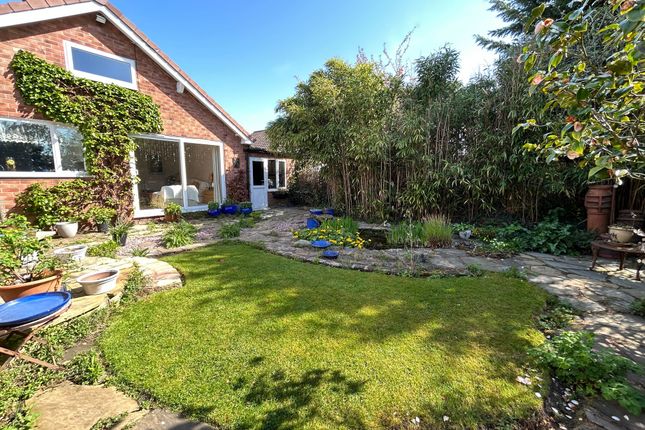 15 Lea Avenue, Crewe photo 3
